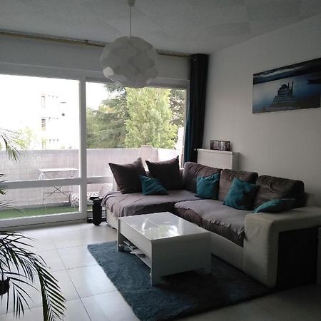 Chambre D'Hote A 15 Minutes De La Gare Dans Appartement Annecy Luaran gambar